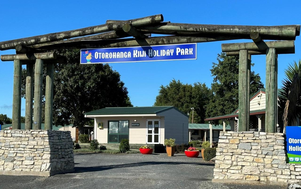 Otorohanga Kiwi Holiday Park ภายนอก รูปภาพ